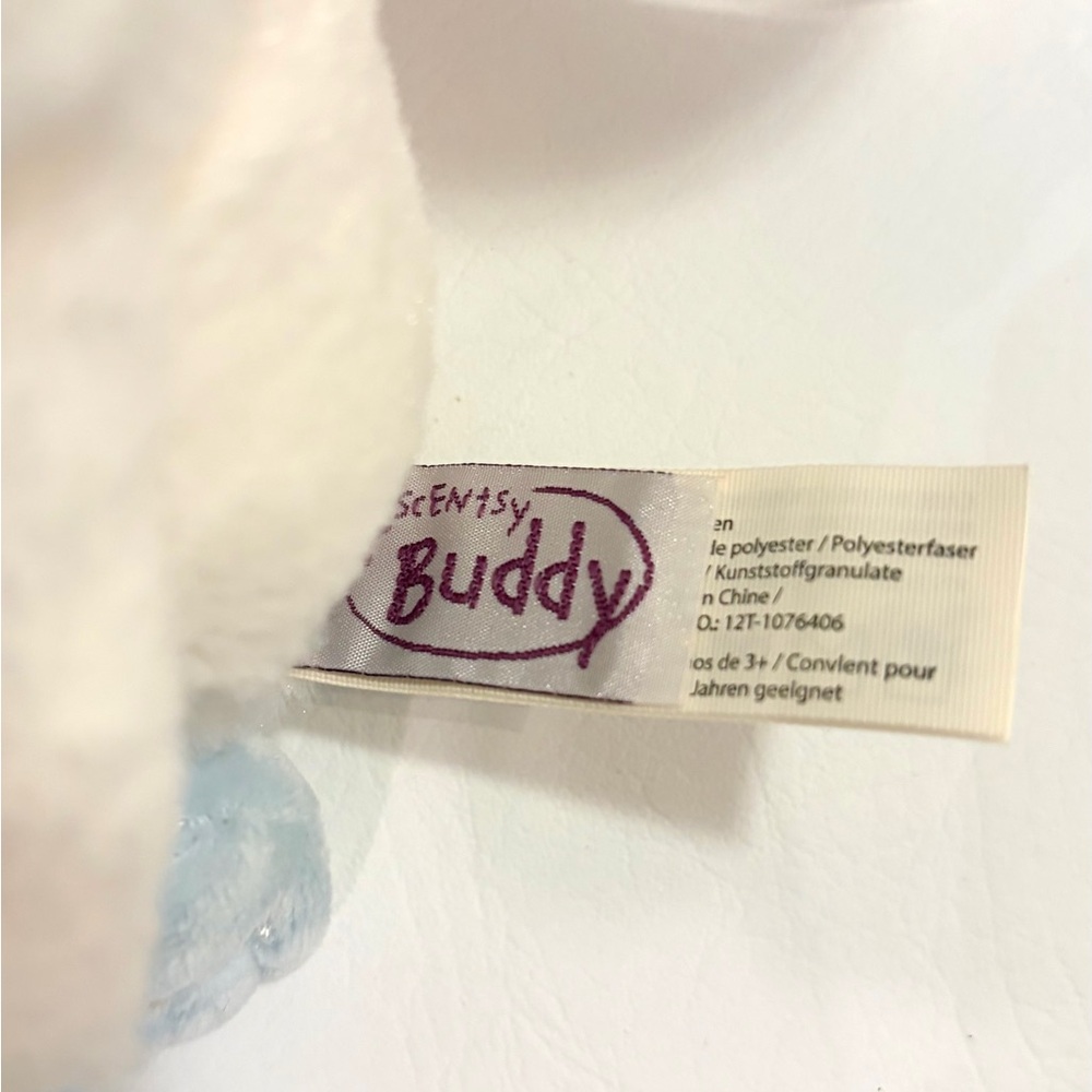 Scentsy Buddy Clip featuring "Boris the Yeti" scented with “Candy Crave". - Picture 8 of 9